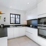 Casiola - Exquisite On A Great Location In Διαμέρισμα