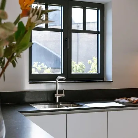 Huswell - Exquisite On A Great Location In شقة *